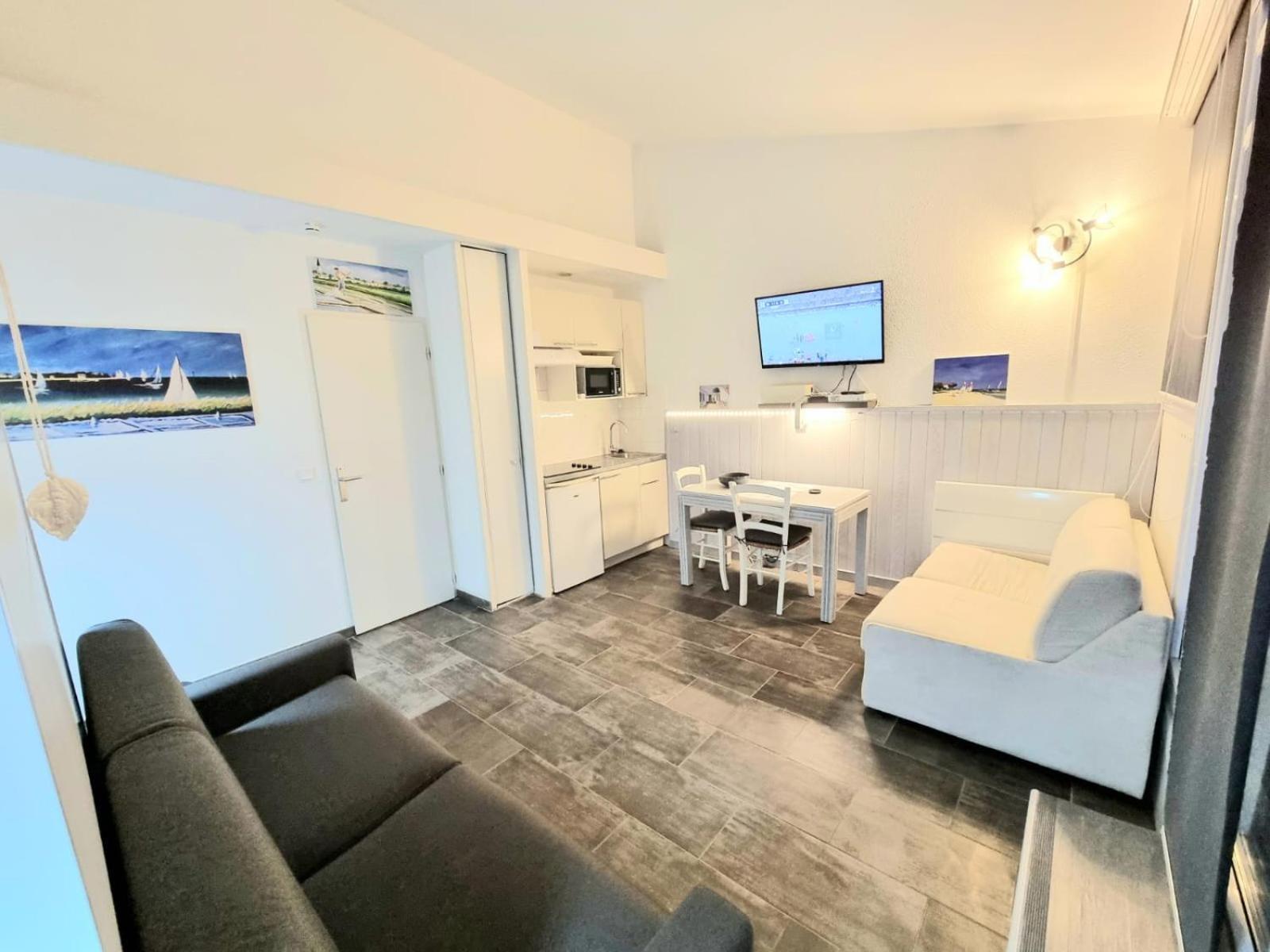 Appartement 91 Palais Des Gouverneurs Saint-Martin-de-Re Luaran gambar