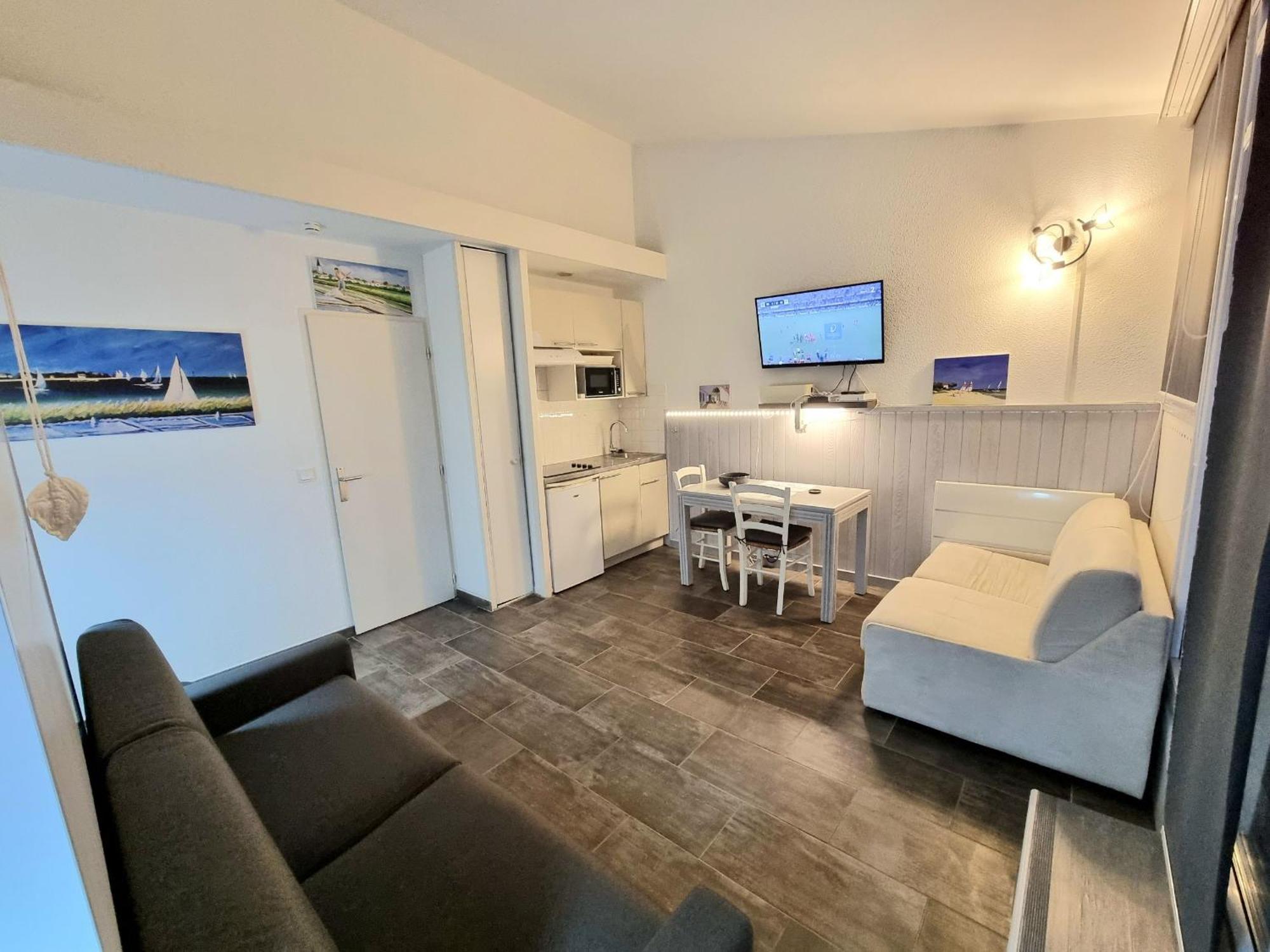 Appartement 91 Palais Des Gouverneurs Saint-Martin-de-Re Luaran gambar